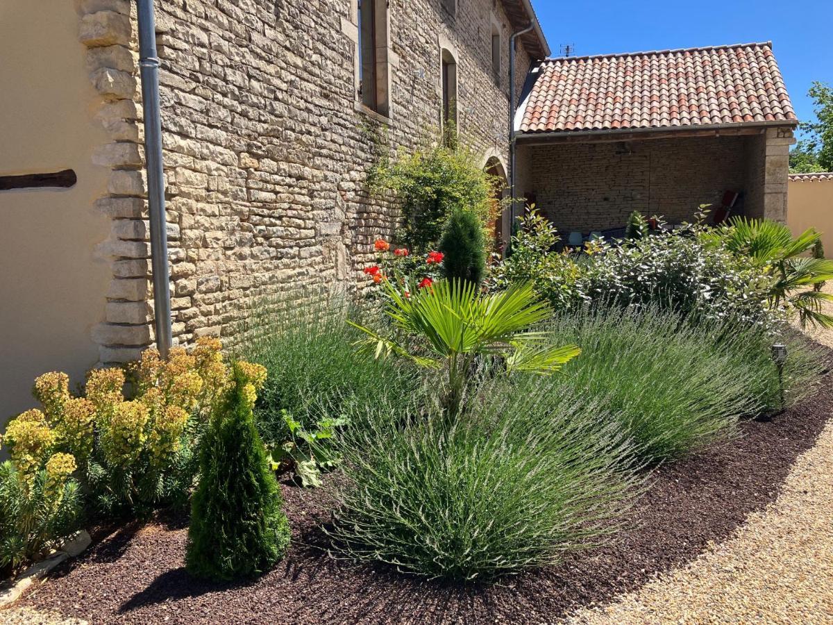 Clessé Le Clos De Quintaine Chambres D'Hotes מראה חיצוני תמונה