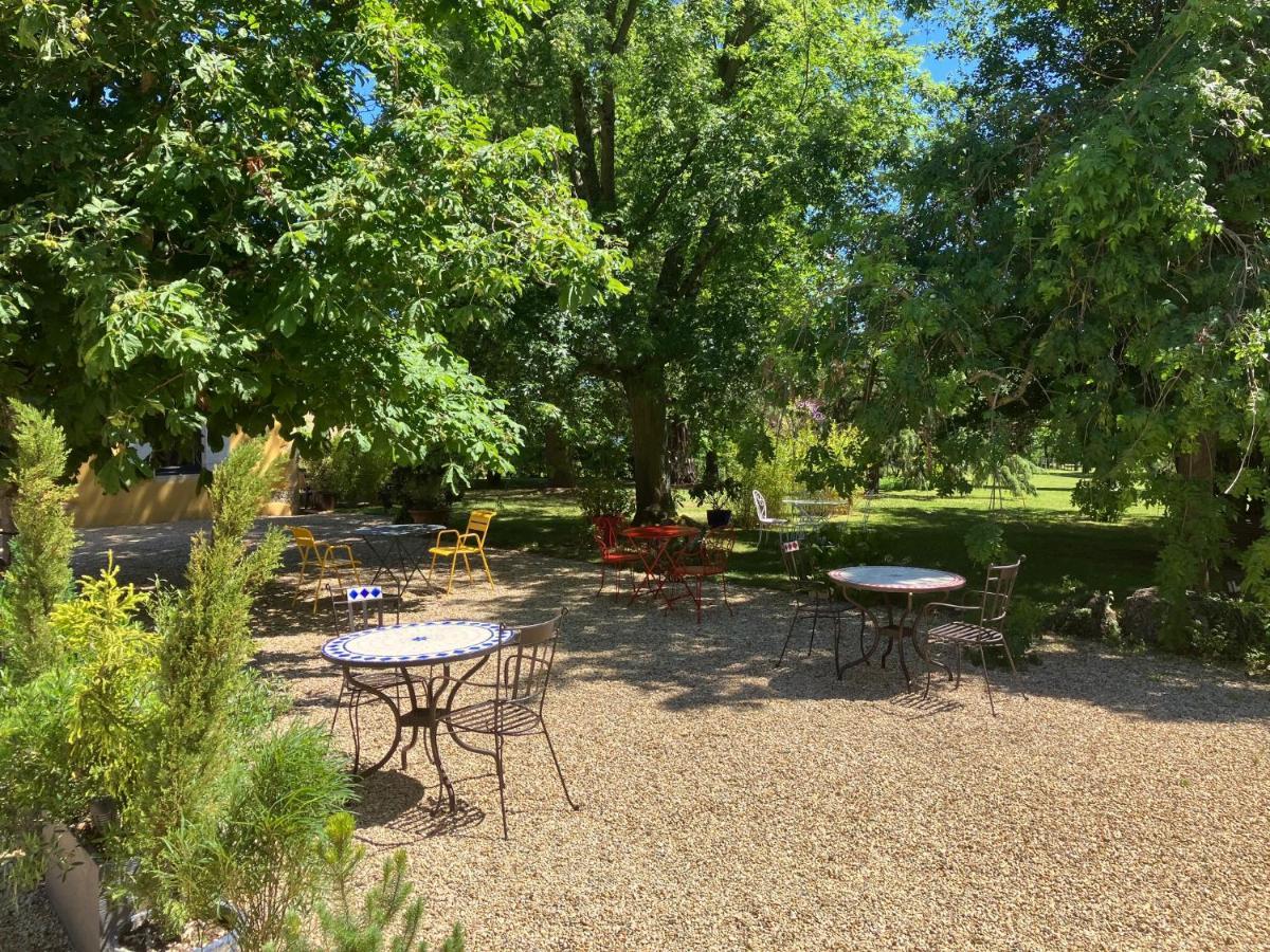Clessé Le Clos De Quintaine Chambres D'Hotes מראה חיצוני תמונה